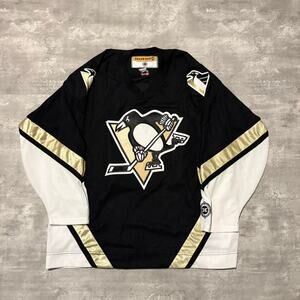 Vintage 1990s pittsburg penguins hockey Jersey